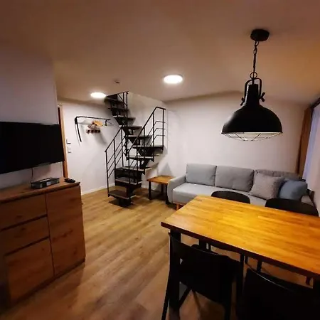 Bylo Nebylo Apartment *